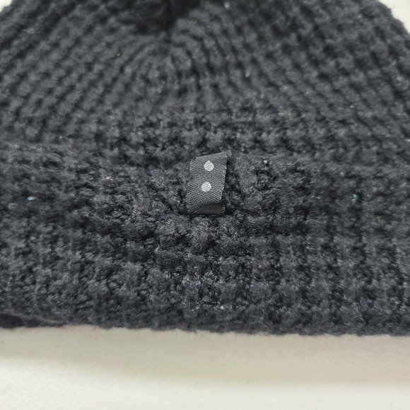 Cotton On Men Beanie ONE SIZE Black Knit Foldover Acrylic - Picture 7 of 8